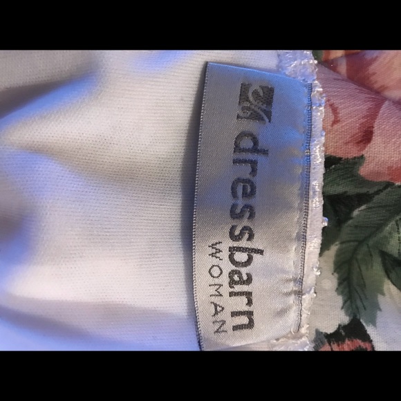 White Lace Blouse with white silky lining. - Picture 3 of 3